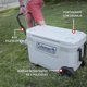 thumbnail image 3 of Cooler con ruedas Coleman® Serie 316 de 62QT/59L, Azul, 3 of 6