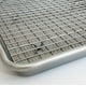 thumbnail image 3 of Juego de bandejas para hornear y rejillas de refrigeración USA Pan Half Sheet Metal, 3 of 8