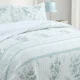 thumbnail image 2 of Cubrecama Quilt Sherpa 2pl - Varios Modelos W.m G Celeste Y Blanco Diseño Floral Celeste Vintage, 2 of 3