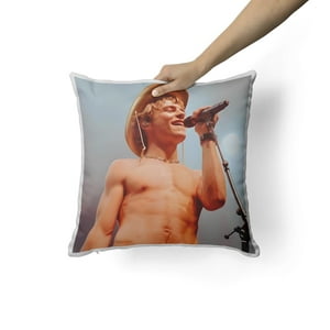 Creango - Cojin Decorativo Ross Lynch