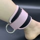 thumbnail image 3 of Correas de tobillo (par) para contragolpes en máquina de cable, ejercicios para la parte inferior del cuerpo - Correas ajustables para piernas, 3 of 5