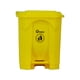 thumbnail image 1 of Basurero Contenedor Basura Qrubber 30lts. amarillo con pedal, 1 of 4
