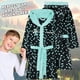 thumbnail image 3 of Bata con Capucha de Forro Polar para Niños Minecraft - Ropa Cómoda para Estar en Casa, 3 of 5
