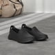 thumbnail image 2 of Zapatilla Skechers Go Walk 5 para mujer, color negro, talla 7, 2 of 9