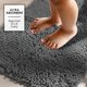 thumbnail image 4 of Juego de alfombras de baño Hearth & Harbor Chenille, color gris, 2 piezas, 4 of 8