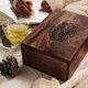 thumbnail image 1 of Caja de té STORE INDYA de madera con diseño de árbol de la vida, 6 compartimentos, 1 of 7