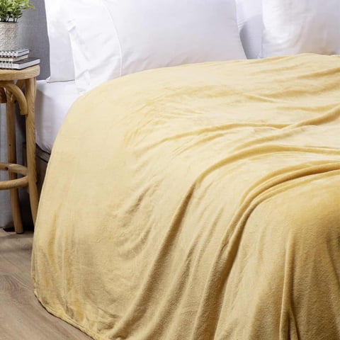 Zahr - Frazada Flannel Single Amarillo 1 Y 1,5 Plazas