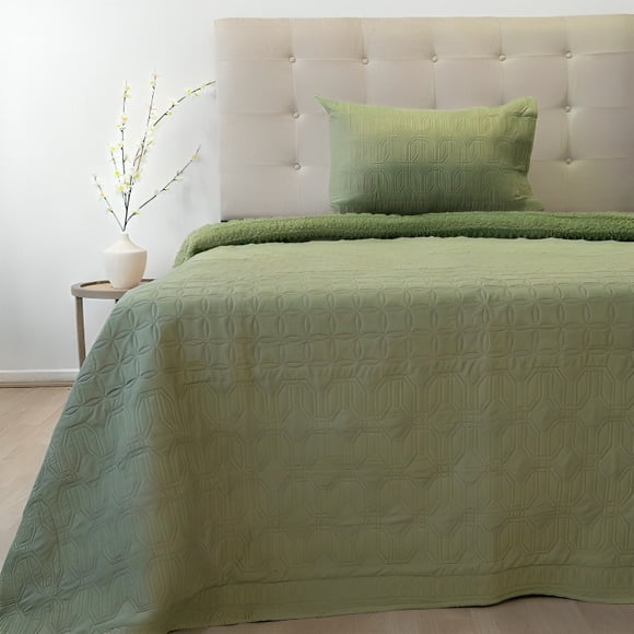 Quilt Hotpress Viena Con Sherpa 2 Plazas / Verde Oliva – Doral