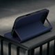 thumbnail image 3 of Funda TORRO para iPhone 17 Air en Cuero Azul Marino, 3 of 8