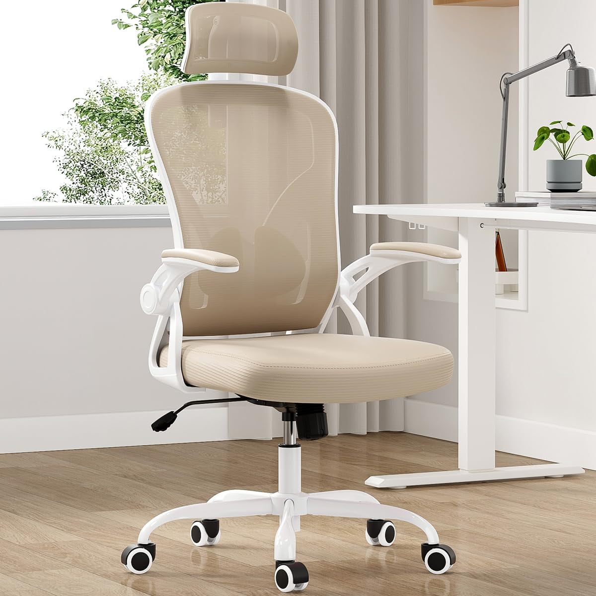 Silla De Oficina Farini Ergonómica Con Respaldo Alto, Giratoria, Blanco Y Caqui