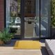 thumbnail image 2 of Alfombra de Área Nourison Essentials Interior/Exterior Amarilla 60 × 120 cm, 2 of 8