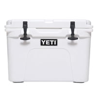 Hielera Portátil Yeti Tundra 35 Blanca Con Capacidad De 20 Litros