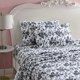 thumbnail image 2 of Juego de sábanas Betsey Johnson Queen con bolsillos profundos, 2 of 7