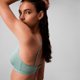 thumbnail image 2 of Bralette Calvin Klein, forma a cuerpo, triángulo ligeramente forrado, 2 of 6