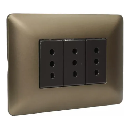 Genérico - Tomacorriente Triple 2P+T 10A 220V Mtx Cafe Stanford Café