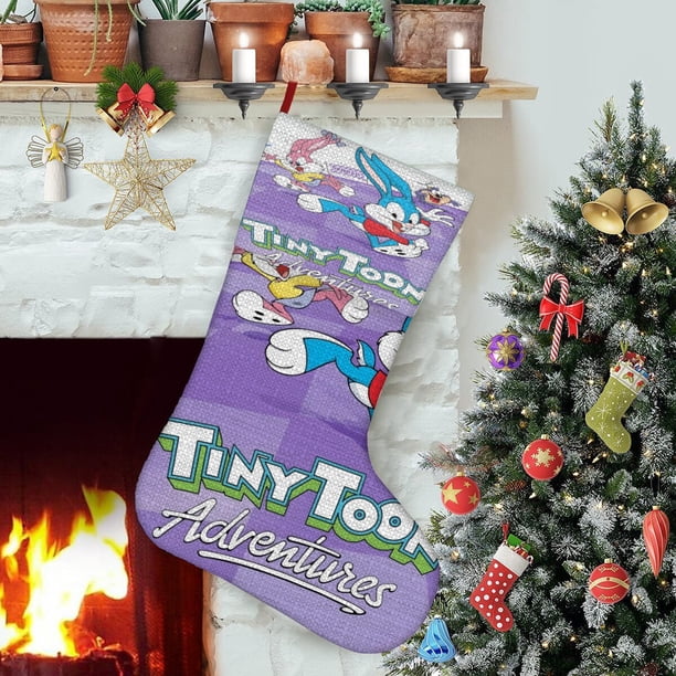 Las Aventuras de Tiny Toon Tema: Calcetines de Navidad, fino lino blanco para colgar en escaleras y chimenea, decoración navideña para el hogar, regalo de Navidad. 45cm × 32cm
