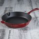 thumbnail image 5 of Sartén Cuisinart Chef's Classic de hierro fundido esmaltado, 25 cm, color rojo, 5 of 6