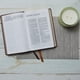thumbnail image 4 of Biblia Católica NRSV CE de Catholic Bible Press, blanca, Leathersoft, 4 of 6
