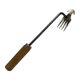 thumbnail image 2 of Artefacto Para Deshierbe, Cultivador Manual, Rastrillo, Azada, Herramienta Para Plantar Vegetales, 2 of 5