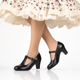 thumbnail image 2 of Zapato Cueca Mujer Negro Matte, 2 of 9