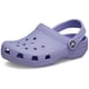 thumbnail image 1 of Zuecos Clásicos Crocs para Niños Color Púrpura Místico Talla 13 M, 1 of 7
