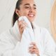 thumbnail image 3 of Crema facial CERA DI CUPRA Rosa Hidratante para piel seca 100 ml, 3 of 7
