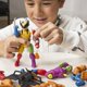 thumbnail image 5 of Figura de acción personalizable MixMashers de Marvel Avengers Wolverine con accesorios, escala de 5 pulgadas (12 cm), juguetes de superhéroes para niños de 4 años en adelante, 5 of 9