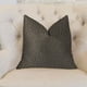 thumbnail image 2 of Cojín Plutus Brands Plutus Modern Luxury Black Collection, 2 of 3