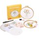 thumbnail image 1 of Kit de Bordado Clever Poppy para Principiantes – Bee Happy, 1 of 8