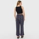 thumbnail image 3 of Pantalón Mujer Palazzo Elastico Flores Tropical Corona, 3 of 5