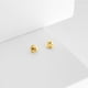 thumbnail image 3 of Tornillos de oro amarillo de 14K con cierre de rosca, 3 of 3