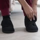 thumbnail image 5 of SWISS TRADING CO PANTUFLA AJUSTABLE NEGRA TALLA L, 5 of 7