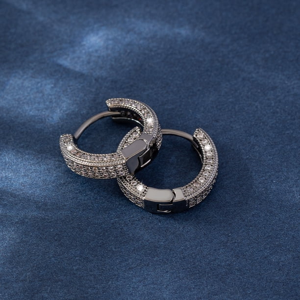 14K Gold Plated Zircon Hoop Earrings: A Stylish Accessory for the Elegant Woman