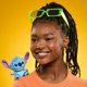 thumbnail image 2 of Peluche Disney Stitch Perchd 10 cm magnético de hombro, 2 of 3