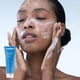 thumbnail image 3 of Set 2 Limpiador Facial Hidratante Con Acido Hialuronico, 3 of 3