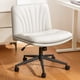 thumbnail image 1 of Silla De Oficina Sin Brazos De Cuero Pu Giratoria, 1 of 6