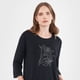 thumbnail image 3 of Polera Mujer Manga Larga Print Negro Corona, 3 of 5