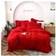 thumbnail image 1 of Cubrecama Peludo Rojo 2plazas, 1 of 4