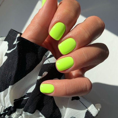 Press On Nails Xcreando Neon Green Short Square 24 Unidades