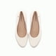 thumbnail image 2 of Zapato Denubia 52 Crema Piccadilly, 2 of 3