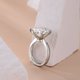 thumbnail image 4 of Anillos de Compromiso Solitario de Moissanita de 8 Quilates Color D Claridad VVS1 Anillo de Diamante Grande Anillo de Boda para Mujer de Plata Esterlina 925 Talla 4-9, 4 of 9