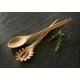thumbnail image 2 of Cuchara para espaguetis Totally Bamboo, bambú natural de 14 pulgadas, 2 of 7
