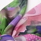thumbnail image 4 of Pañuelo tipo seda 70 x 70 estampado floral con libélulas elegante rosa Talla Única, 4 of 4