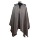 thumbnail image 2 of Poncho Melton Capucha 100% Lana - Largo - Gris Claro, 2 of 4