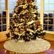 thumbnail image 3 of Falda de árbol de Navidad Yuboo con lentejuelas doradas de 122 cm para decoración navideña, 3 of 3