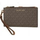 thumbnail image 2 of Billetera Michael Kors Bellota/bordo Adele Logo Smartphone Pulsera, 2 of 3