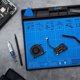 thumbnail image 2 of Bandeja Magnética iFixit FixMat Azul ESD, 2 of 3