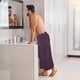 thumbnail image 3 of Toalla de baño Utopia Towels Luxurious Jumbo, 100% algodón, color ciruela, x2, 3 of 9