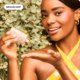 thumbnail image 4 of Protector solar con tinte Live Tinted 15 ml Tono medio profundo SPF 50, 4 of 9