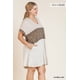 thumbnail image 4 of Vestido de Mezcla de Lino con Cuello en V, Bolsillos, Estampado Animal, Manga Corta Doblada y Bloques de Color, 4 of 5